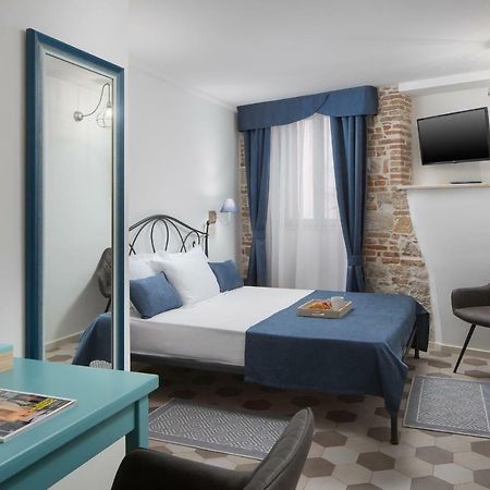 Noemi'S Rooms 로비니 외부 사진